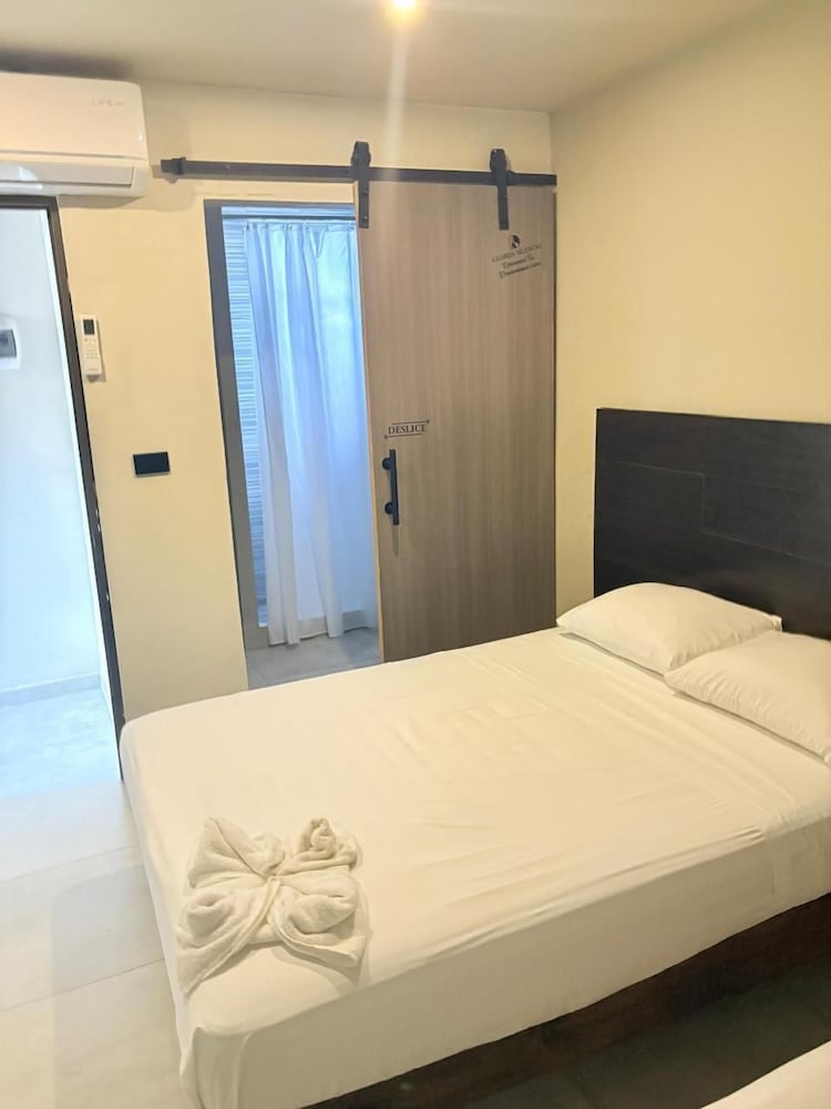 Deluxe Triple Room photo 2
