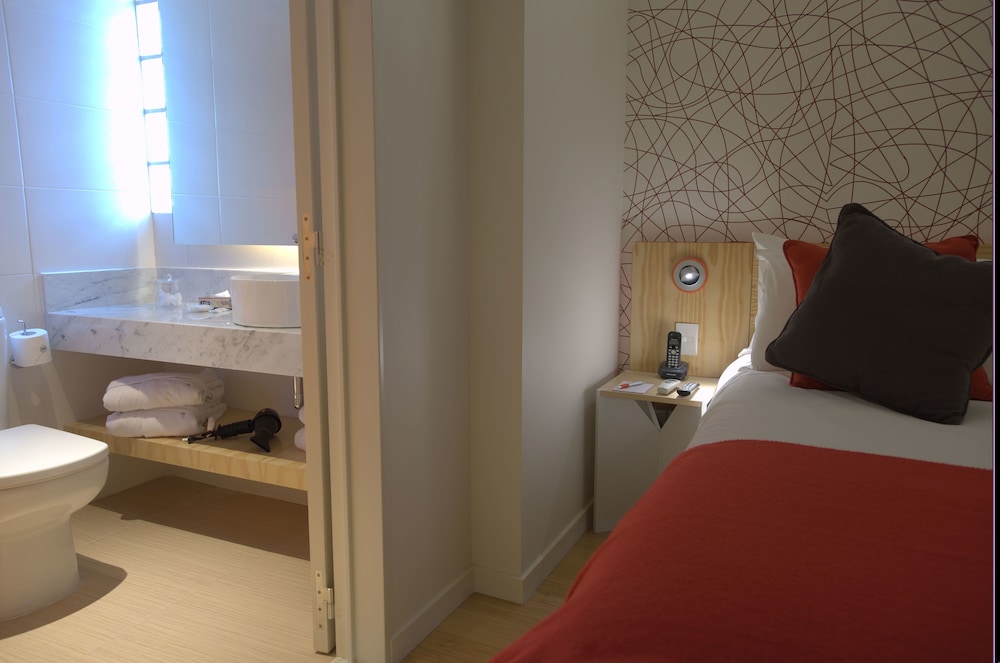 Deluxe Room, Balcony