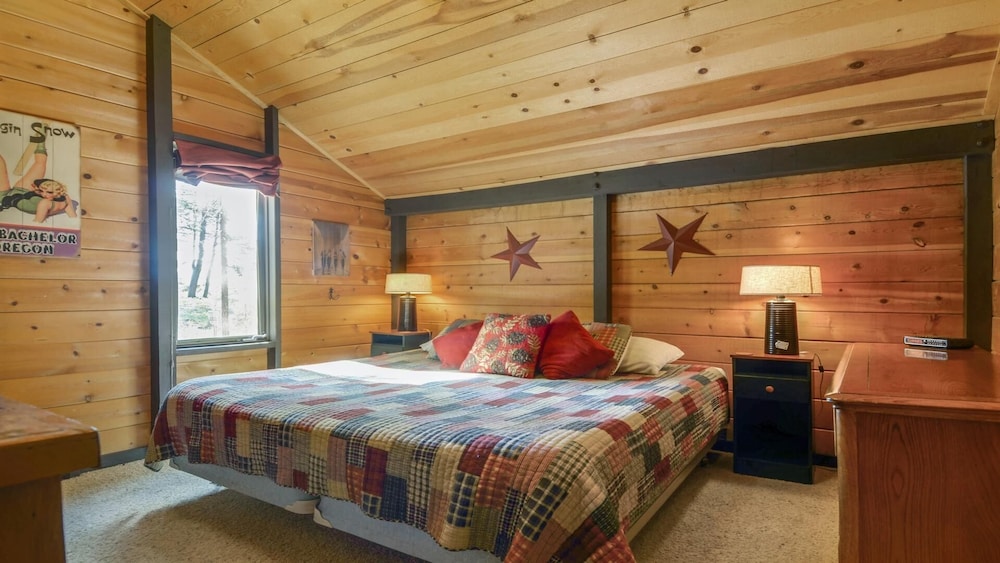 Cabin, Multiple Beds (Cluster Cabin 26) photo 1