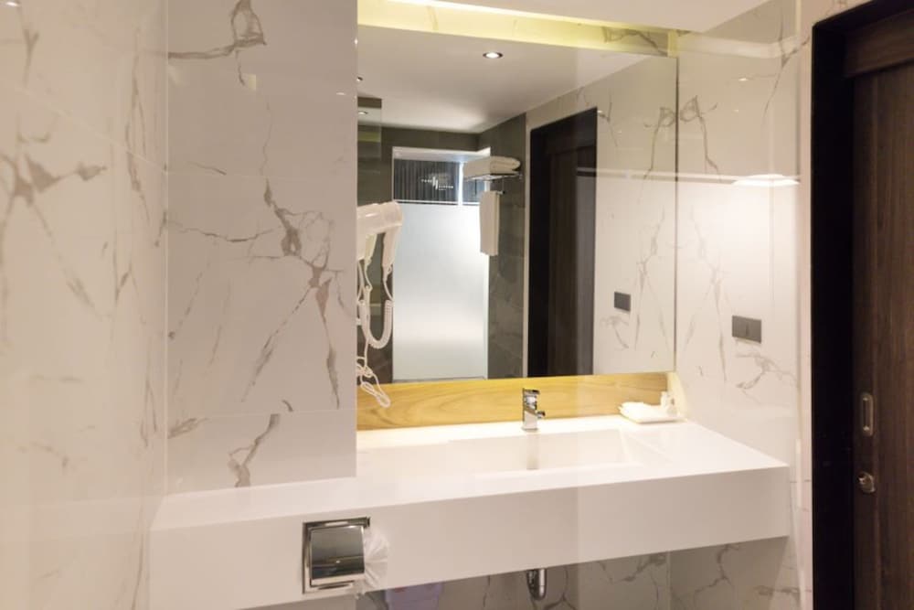 Superior Double or Twin Room photo 2