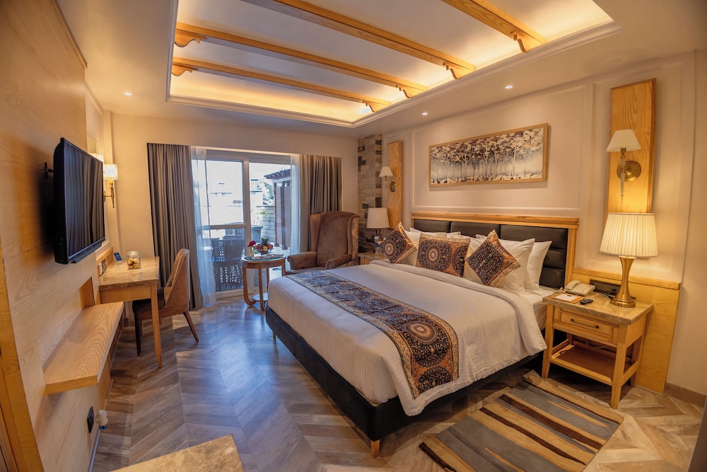 Premium Room (Private Sit Out) - Photo 1