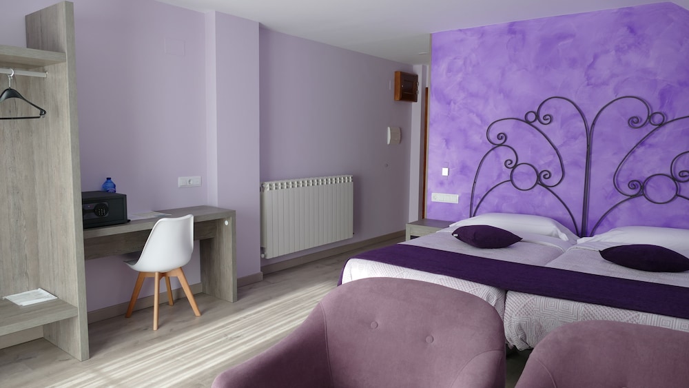 Luxury Twin Room