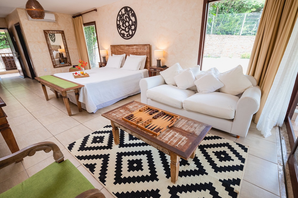 Senior Suite, Garden View (Double)
