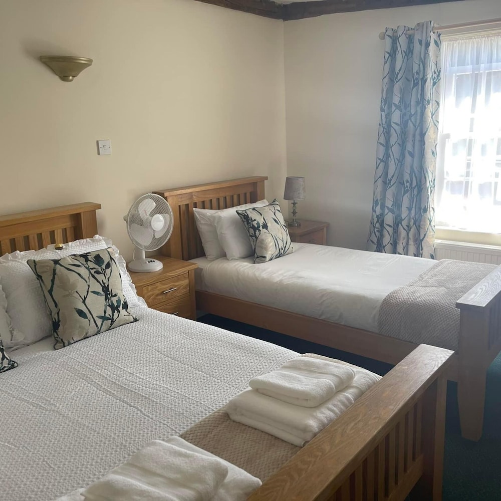 Superior Suite, Ensuite, Garden View photo 1
