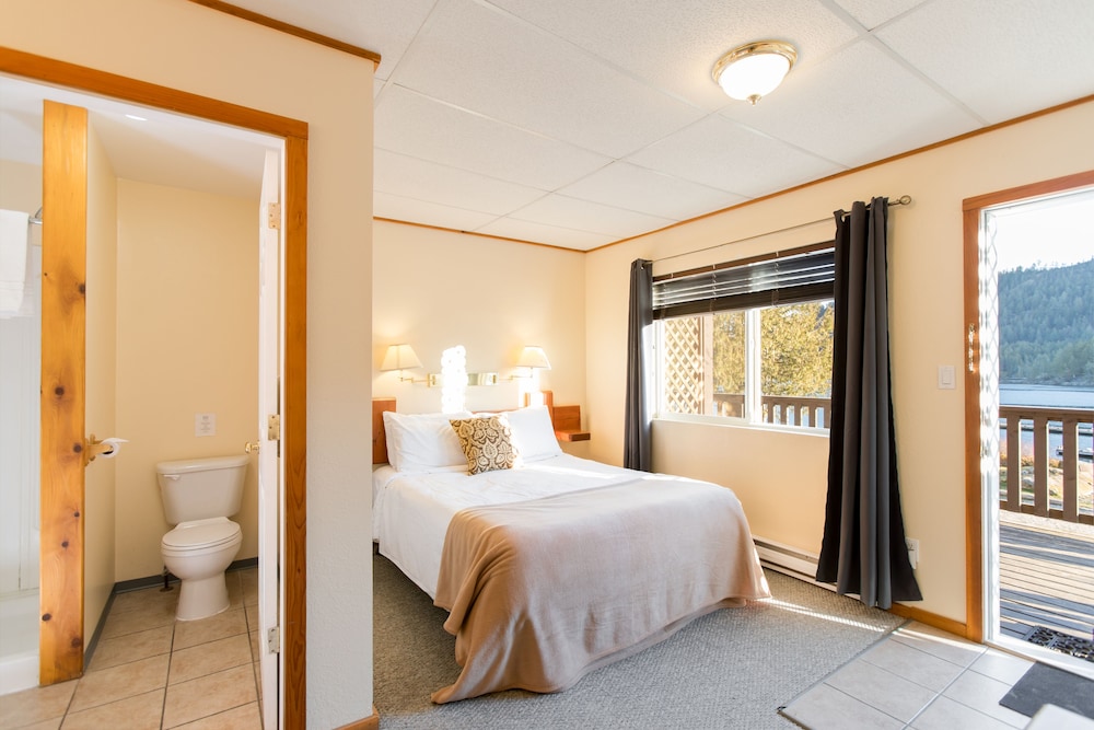 Single Inn Room - Ocean View photo 2