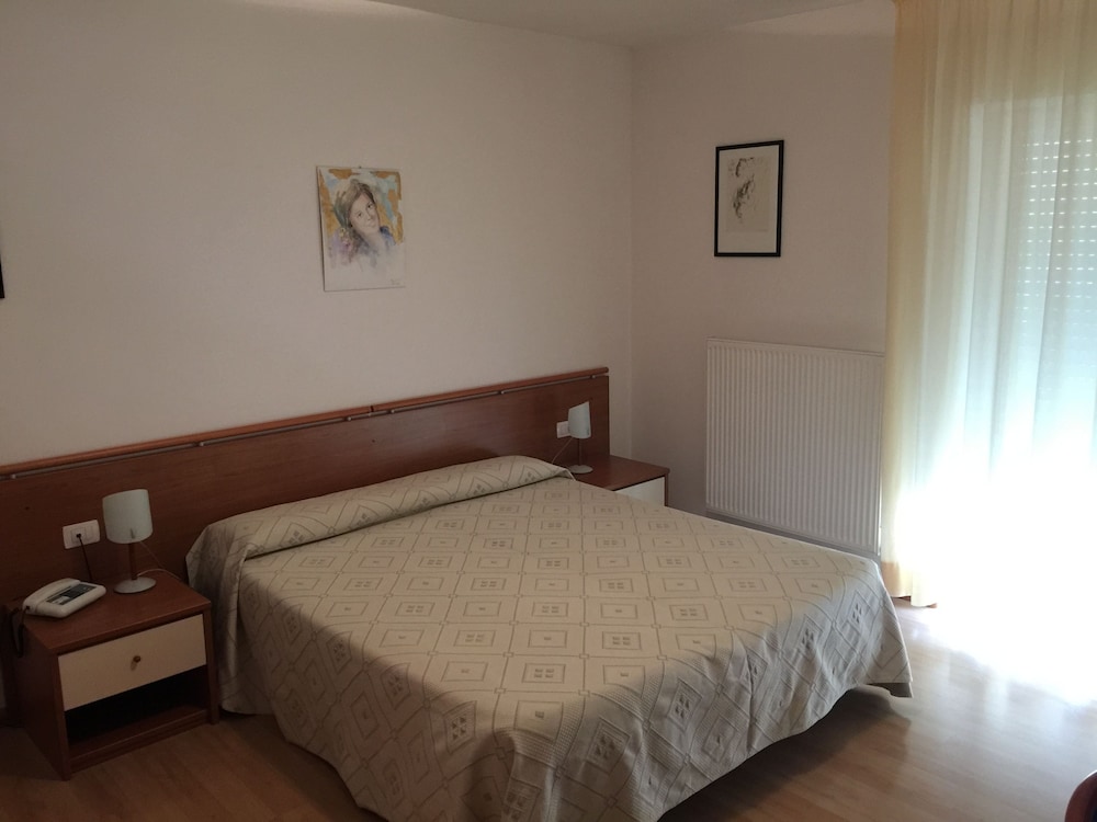 Design Double Room, 1 Double Bed, Terrace
