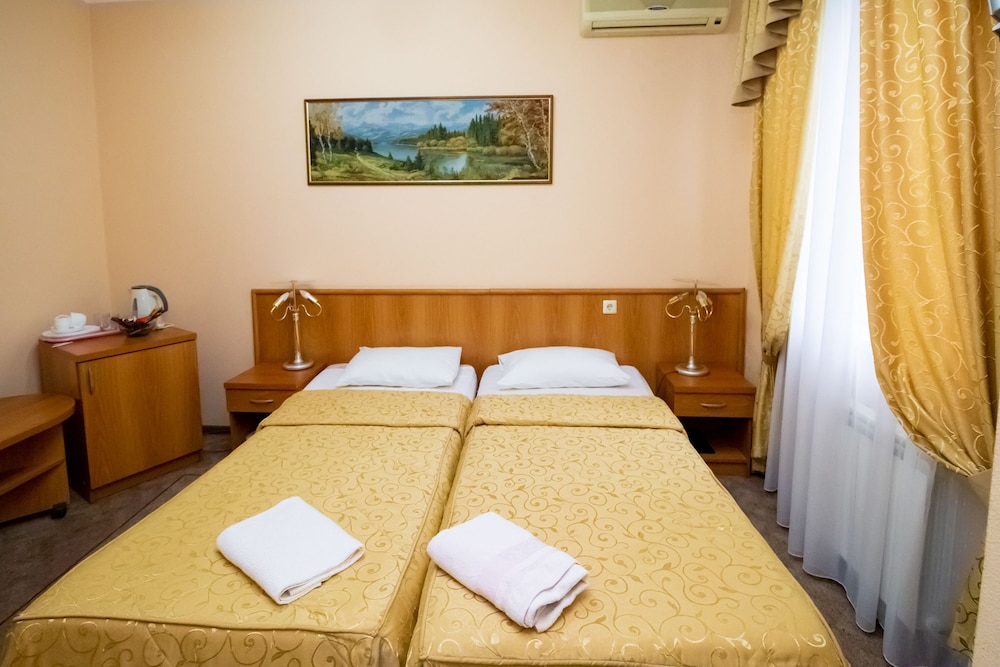 Classic Twin Room, Multiple Beds, Non Smoking photo 1