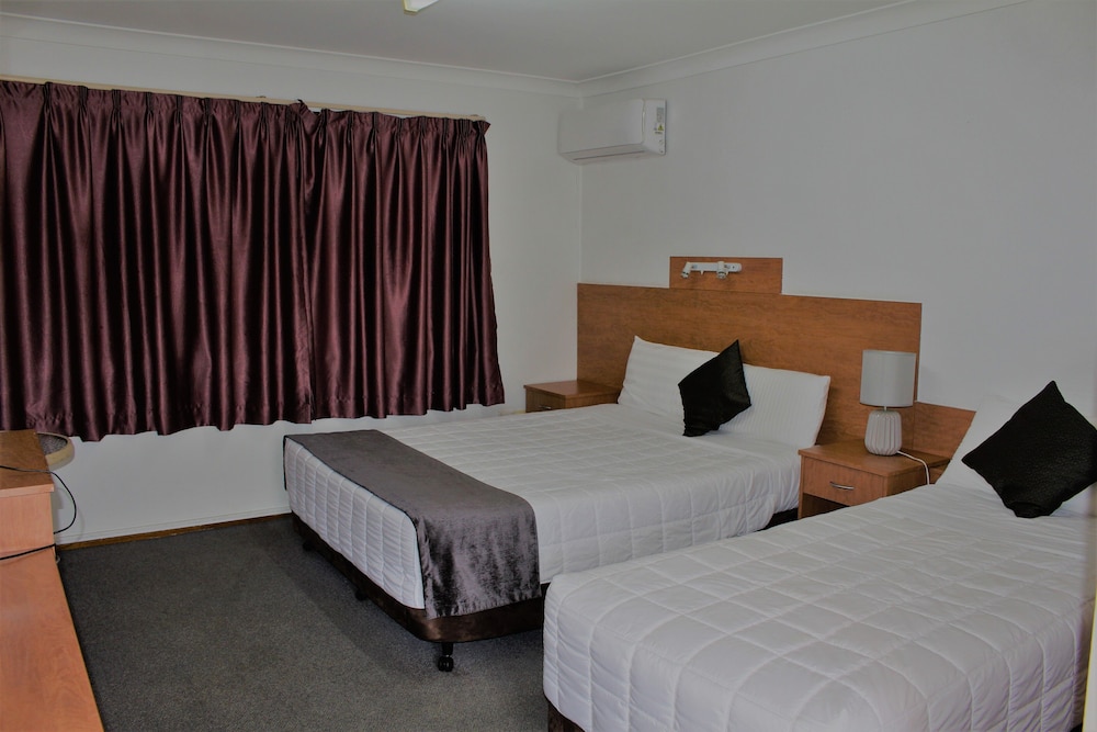 Double or Twin Room photo 1