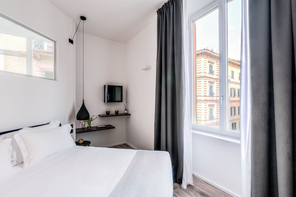 Junior Suite, City View photo 3