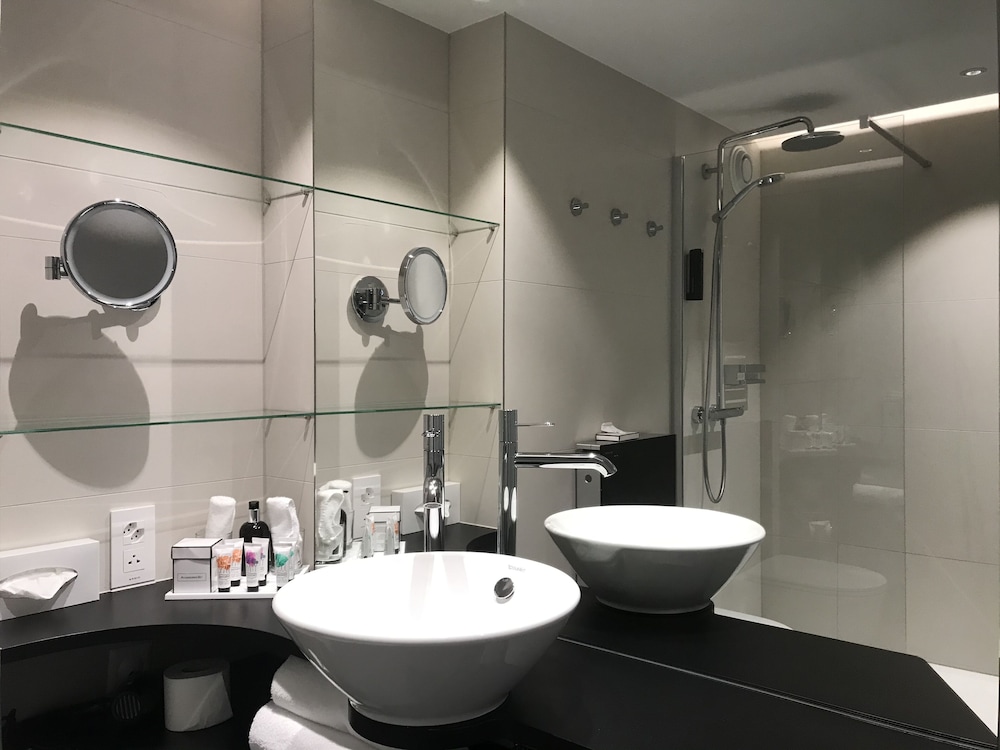 Junior Suite, Lakeside - Photo 4