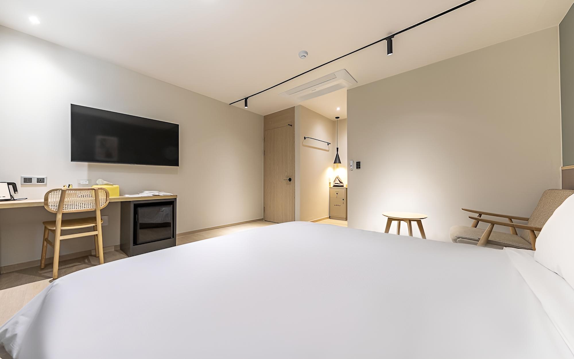 Room (Standard (Netflix Disney Watcha TVing) - Photo 7