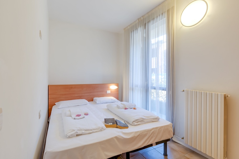 Standard Apartment, 1 Bedroom, Beachside (Porto Letizia Mozart 3)