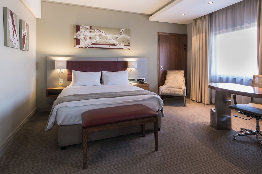 Standard Room, 1 Queen Bed, Accessible