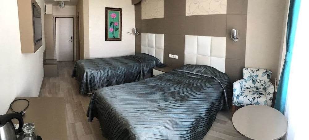 Standard Single Room photo 2