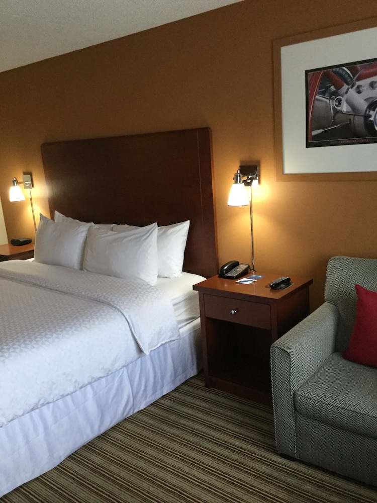 Suite, 1 Queen Bed, Accessible, Non Smoking