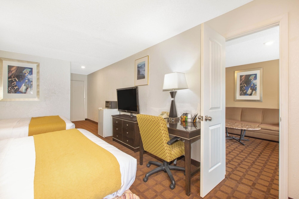 Family Suite photo 1