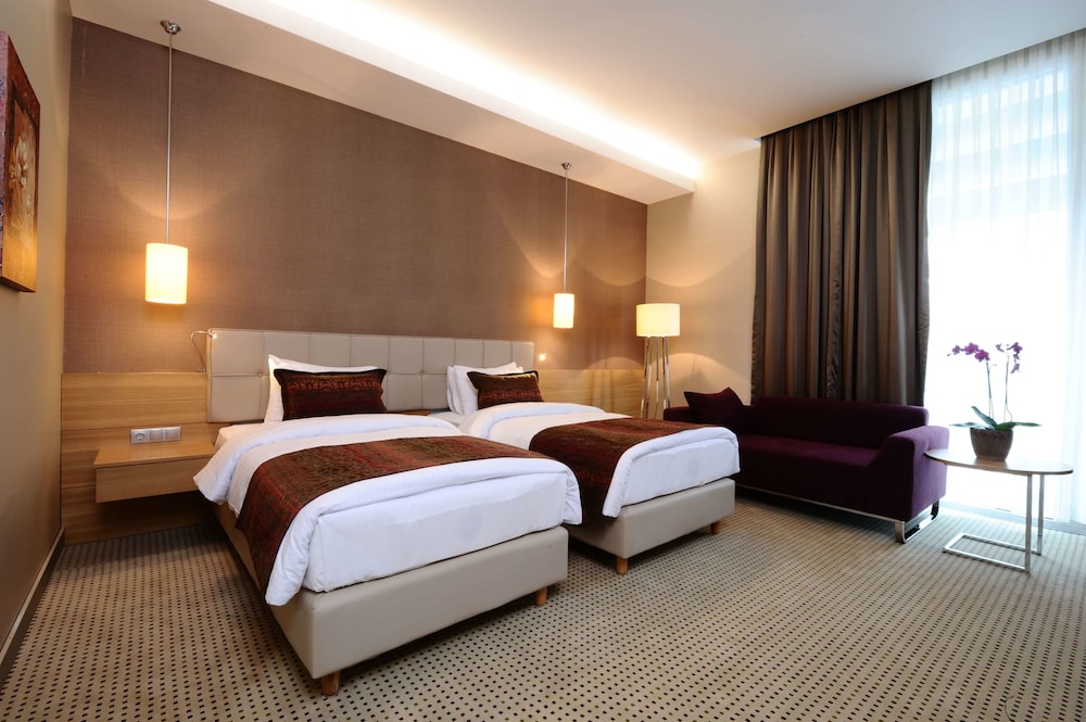 Room, 2 Twin Beds, Accessible, Non Smoking, photo 6