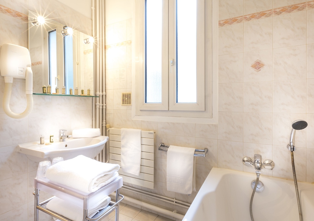 Double Room, Bathtub photo 3