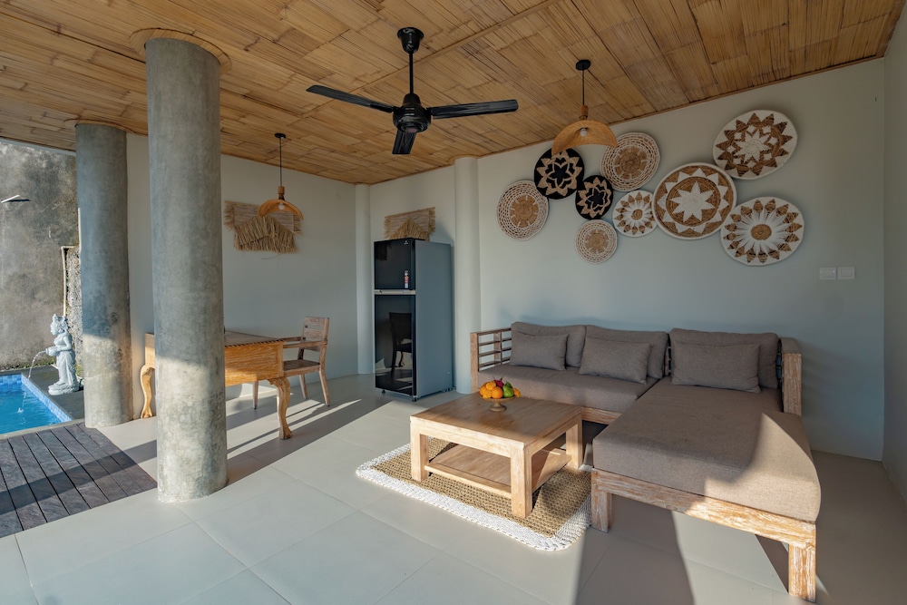 Royal Jacuzzi Pool Villa - Photo 8
