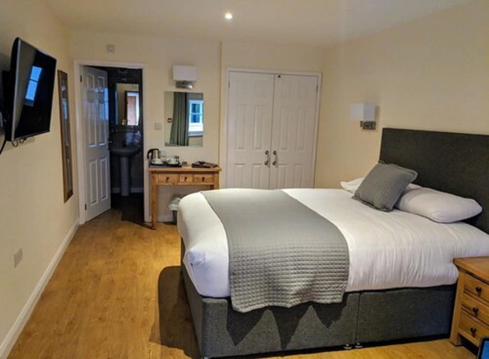 Standard Room, 1 King Bed photo 1