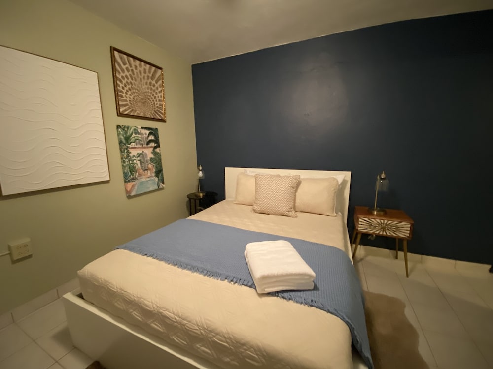 Honeymoon Apartment photo 1