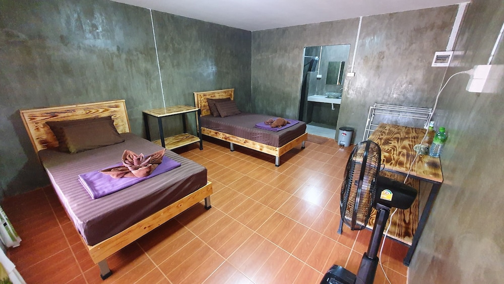 Studio Twin Room