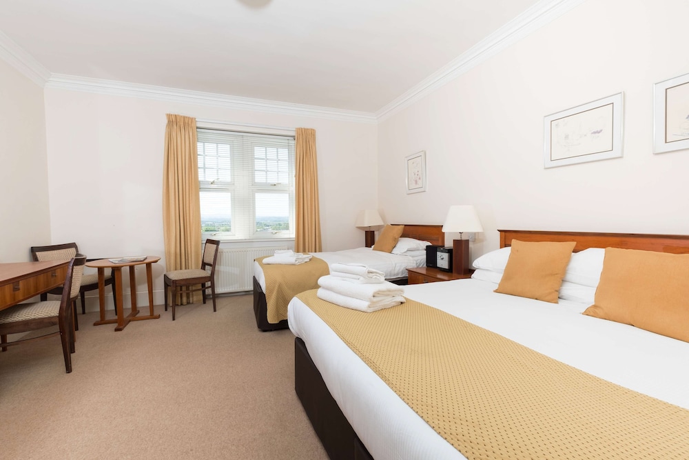 Family Room, Multiple Beds, Non Smoking - Photo 1