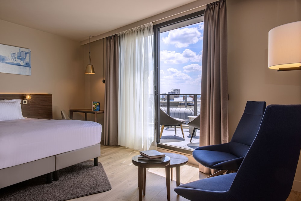 Premium Room - Photo 6