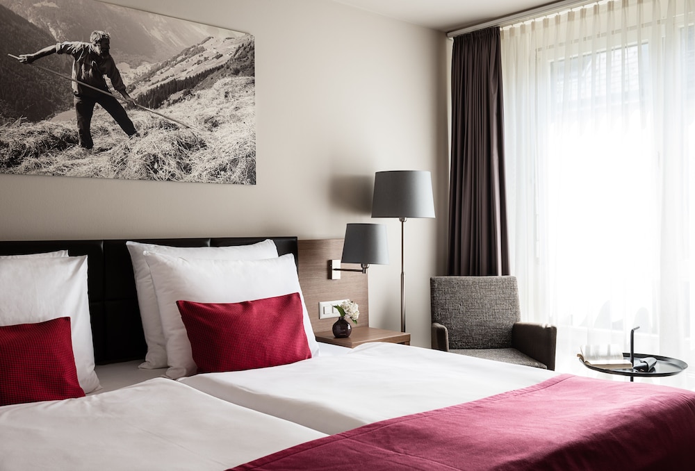 Deluxe Room - Photo 1