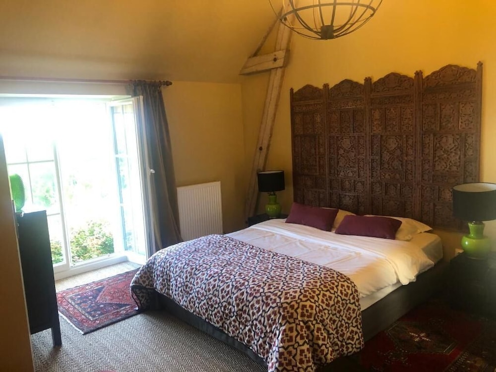 Exclusive Room