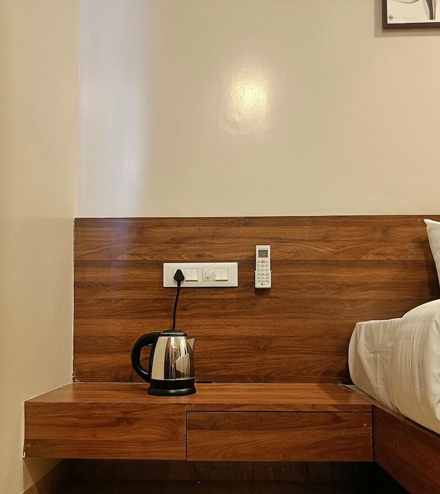 Executive Double or Twin Room - Photo 7