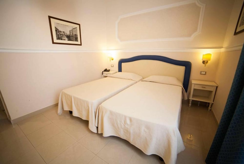 Double Room Single Use photo 2