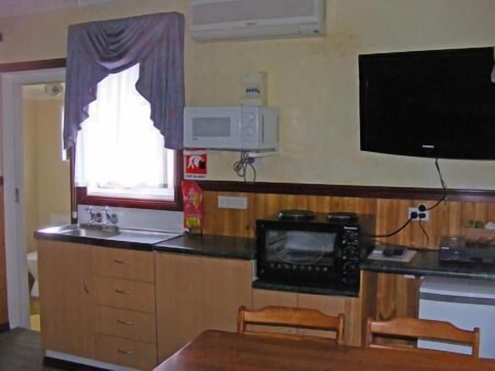 Family Cabin photo 2