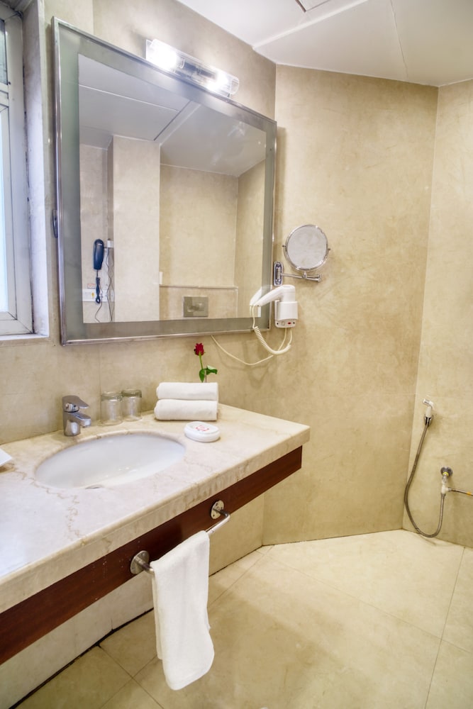 Superior Room - Photo 35