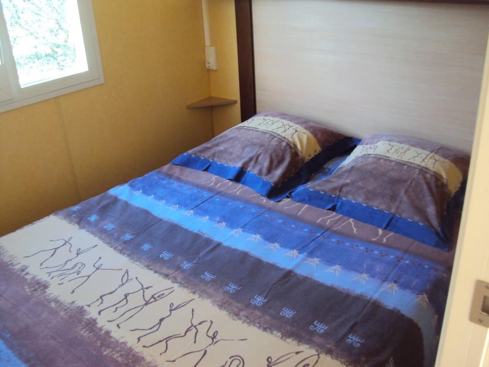 Mobile Home, 2 Bedrooms - Photo 14