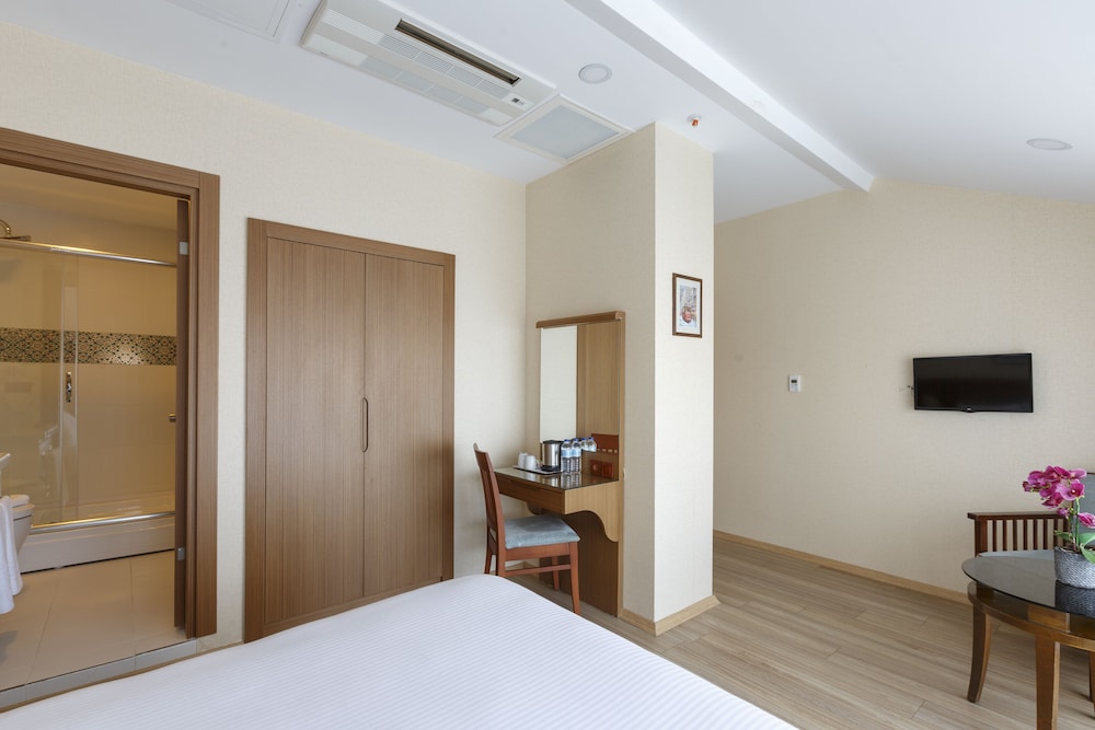 Standard Double Room photo 3