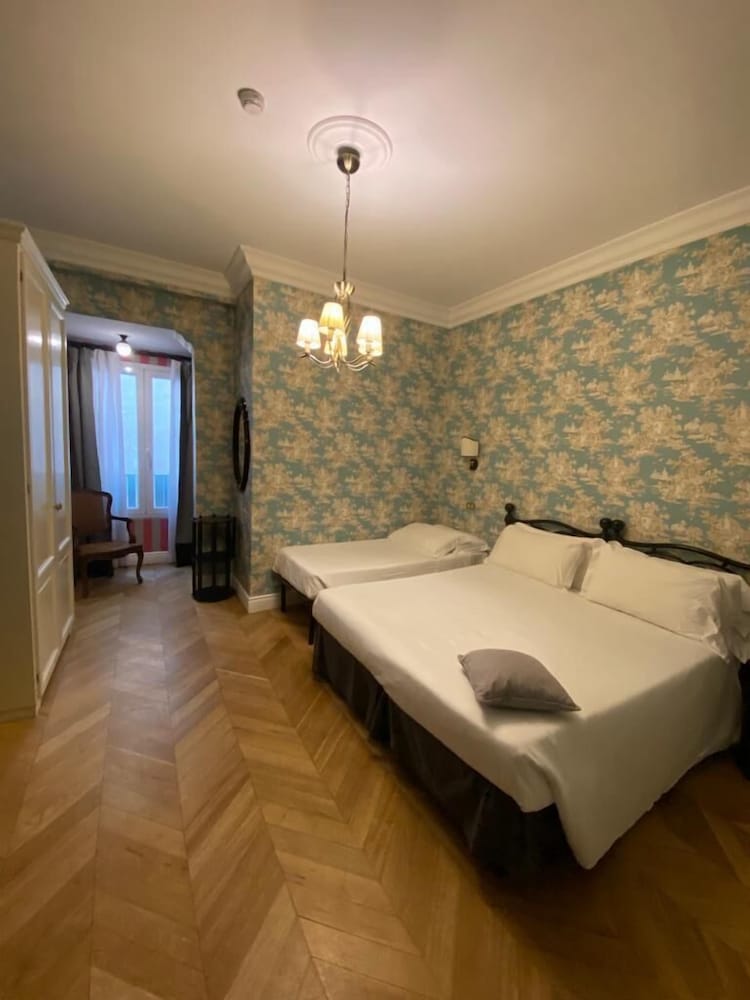 Comfort Triple Room photo 2