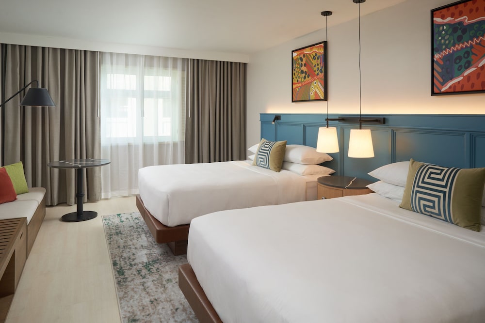 Deluxe Room, 2 Queen Beds - Photo 1
