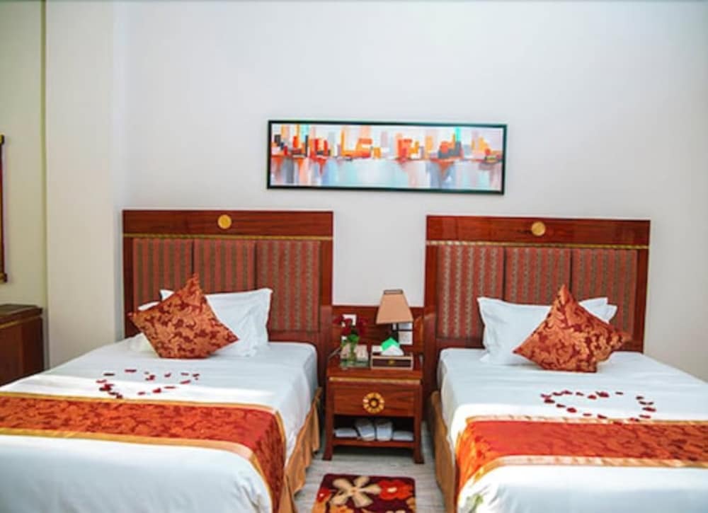 Superior Room, 3 Twin Beds, Non Smoking - Photo 5