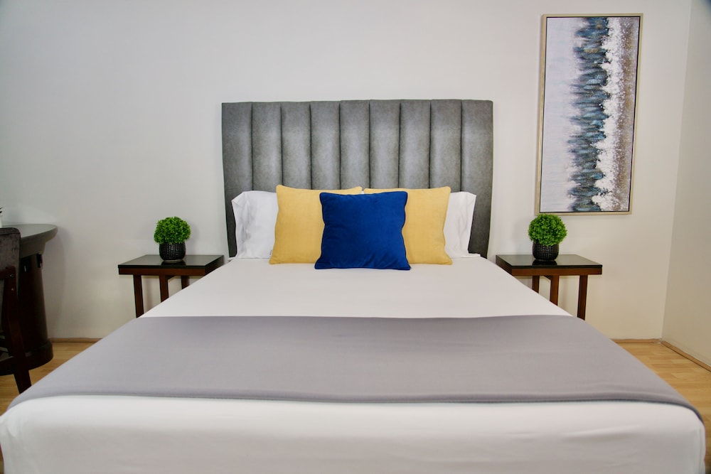 Luxury Apartment, 2 Bedrooms (202)