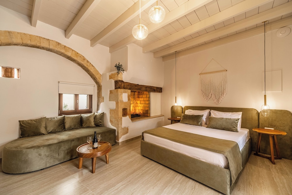 Deluxe Studio Suite photo 1