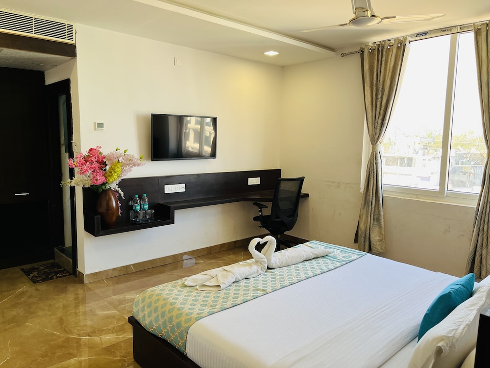 Deluxe Double Room - Photo 4