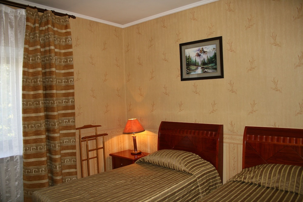 Economy Double Room photo 2
