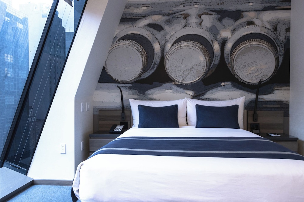 Superior Suite, 1 Queen Bed