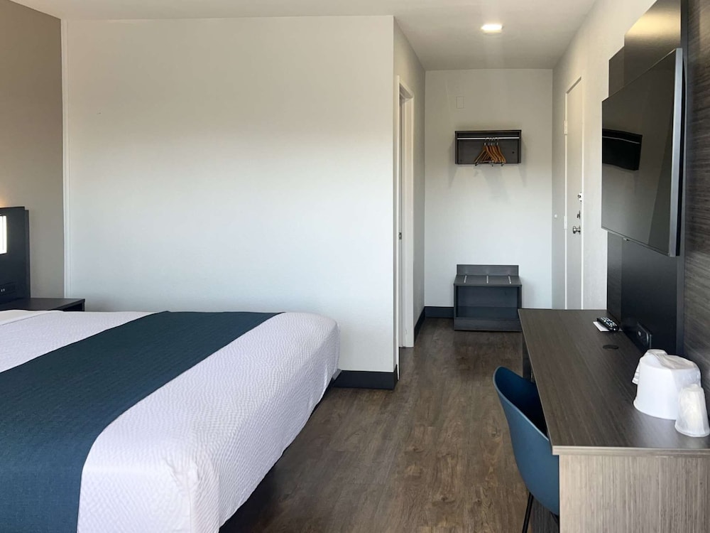 Deluxe Room, 1 Double Bed, Non Smoking