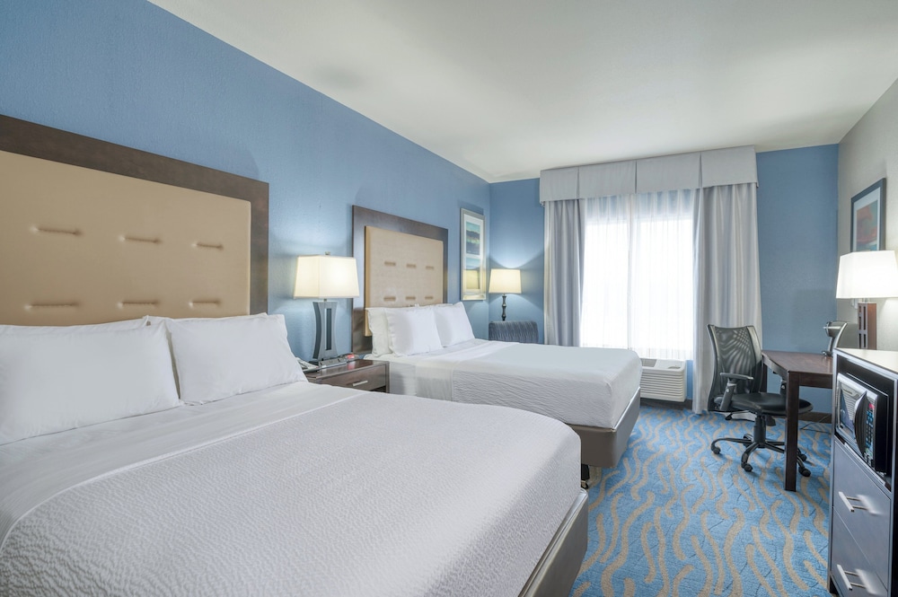 Standard Room, 2 Queen Beds, Accessible (Mobility) photo 3