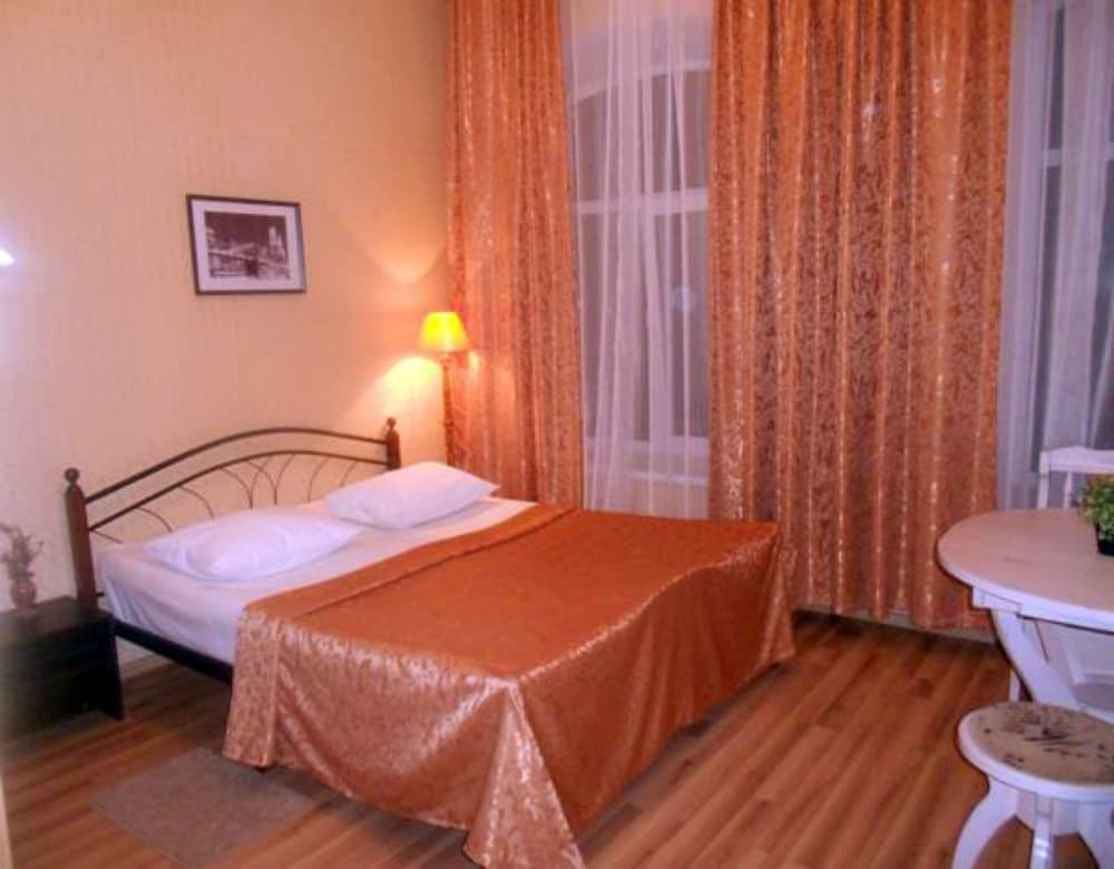 Superior Double Room, Shared Bathroom