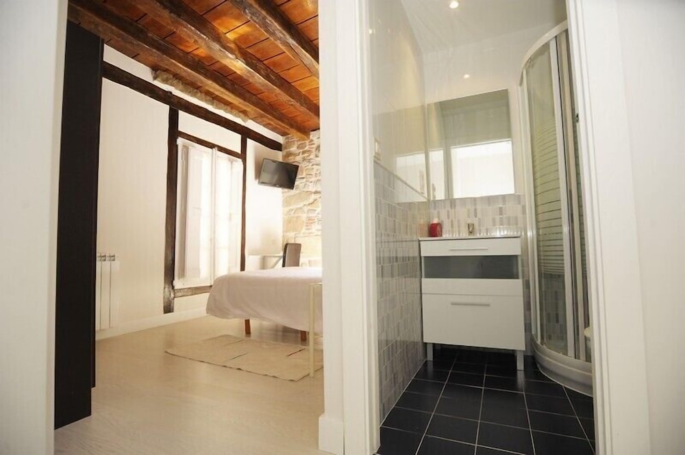 Superior Double Room, City View photo 2