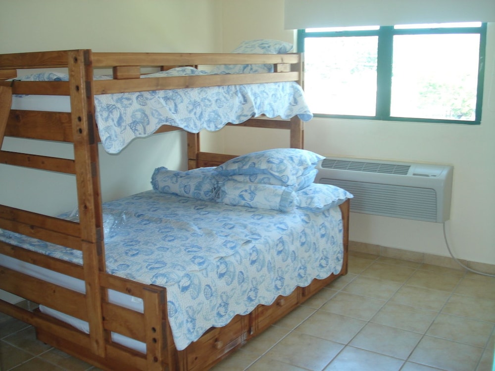Apartment, 3 Bedrooms, Kitchen photo 3