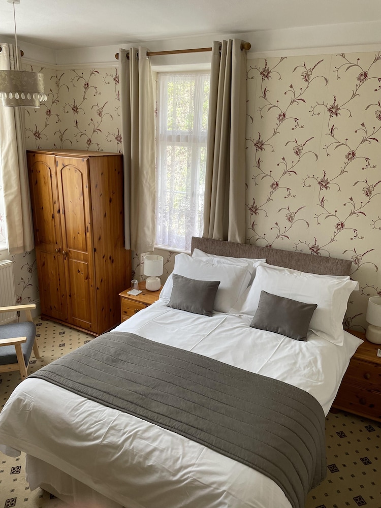 Double Room, Ensuite (Side River View) photo 2